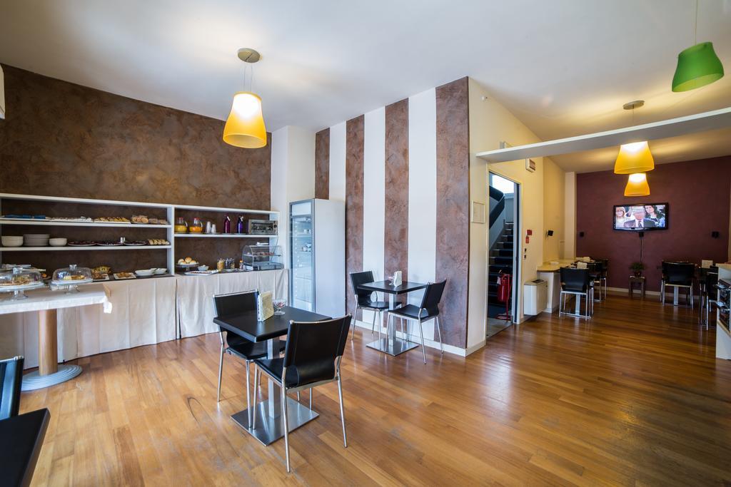 Hotel Astoria Fidenza Esterno foto