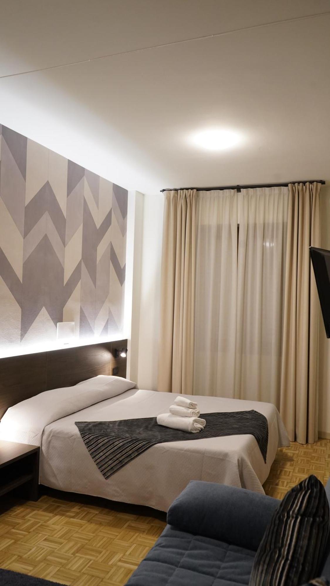 Hotel Astoria Fidenza Esterno foto